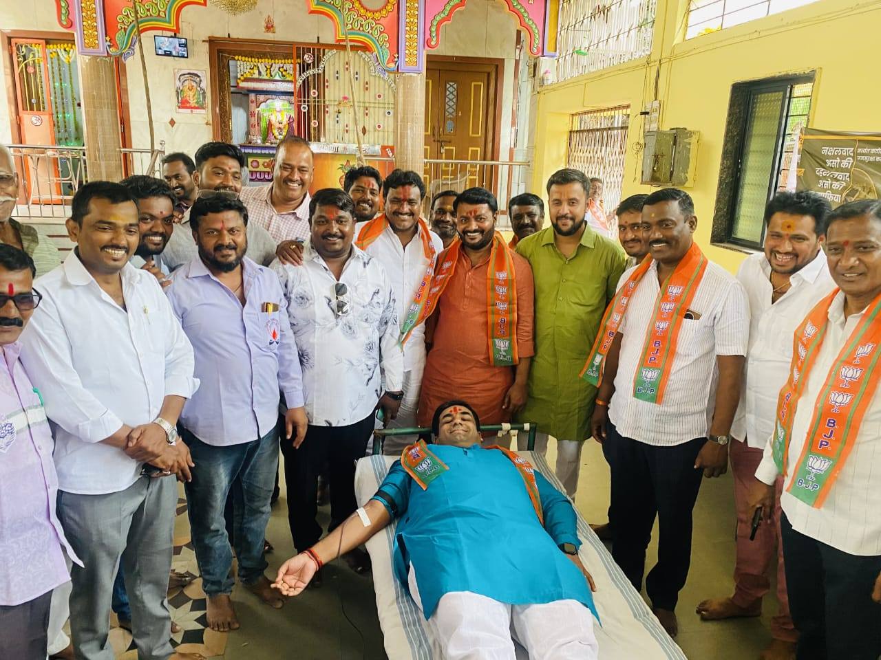 मुख्यमंत्री देवेंद्र फडणवीस यांच्या वाढदिवसानिमित्त शहर मध्य मतदारसंघात विक्रमी ९४३ रक्तदान