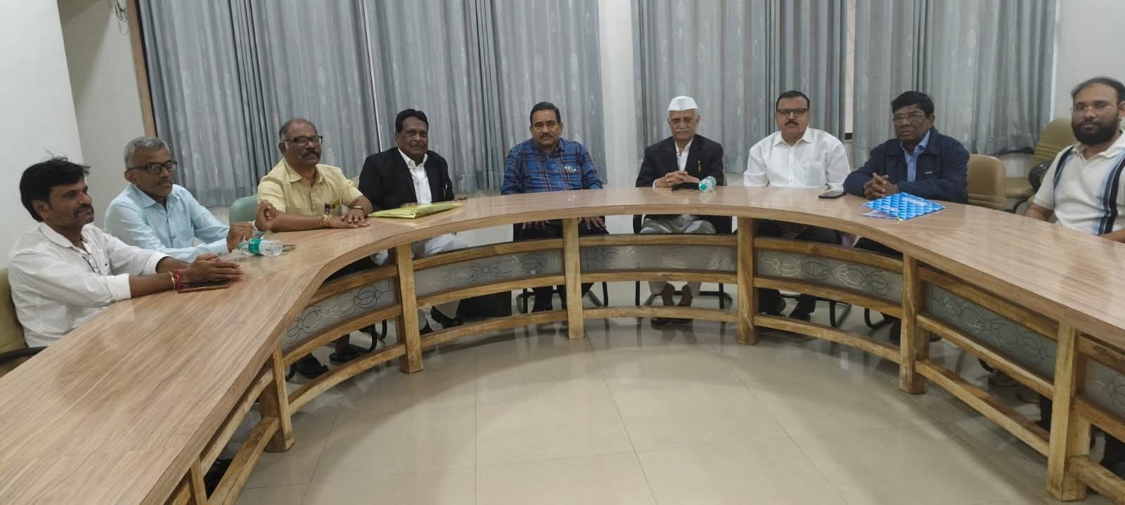 सोलापूरात उच्च न्यायालय खंडपीठासाठी पुढाकार; कृती समितीची घोषणा, १५ ऑगस्टला पालकमंत्र्यांना निवेदन