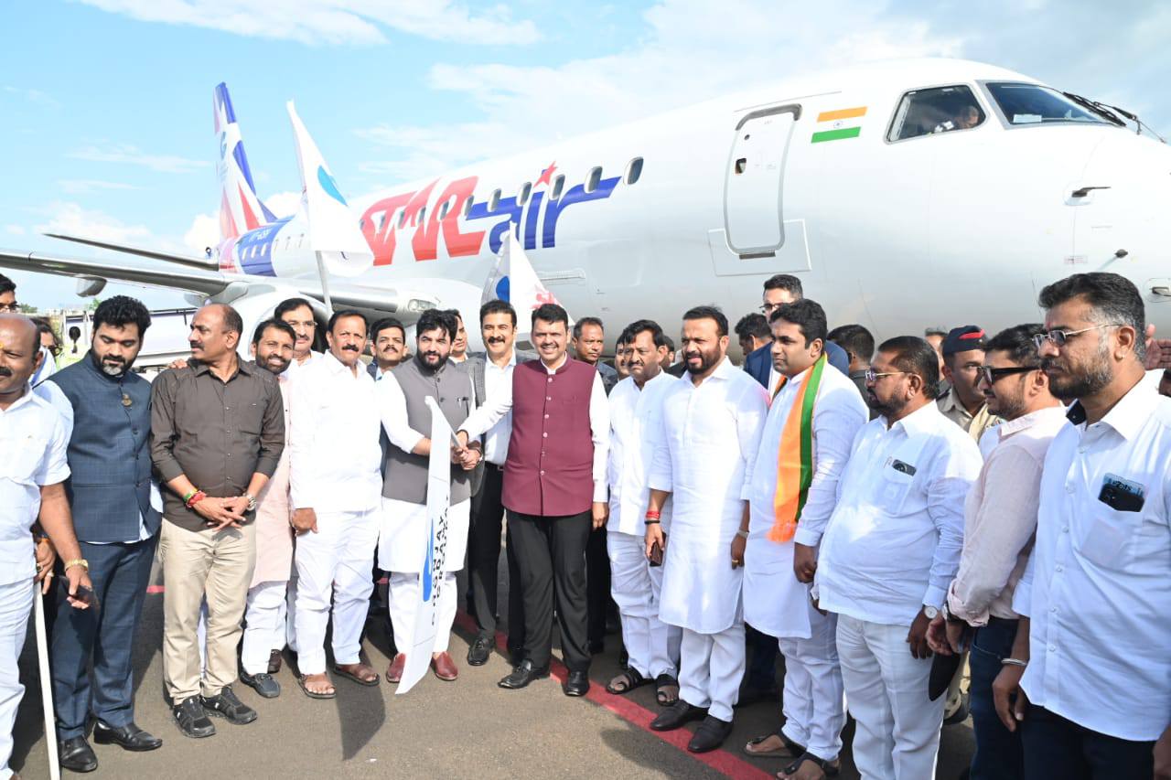 सोलापूर-मुंबई विमानसेवेमुळे औद्योगिक विकासाला गती-मुख्यमंत्री