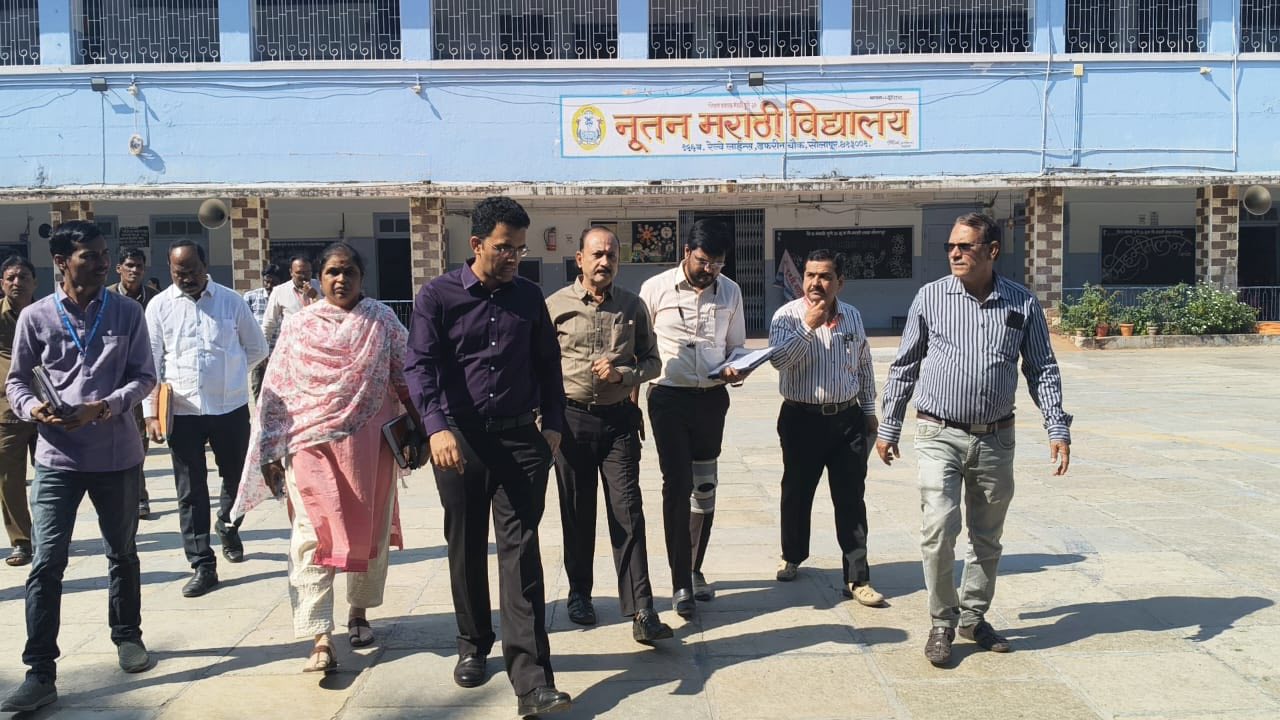 सार्वत्रिक निवडणूक 2025 तयारीला वेग : आयुक्त डॉ. सचिन ओम्बासे यांनी आज मतदान यंत्रे, मत मोजणी ठिकाणाची केली पाहणी